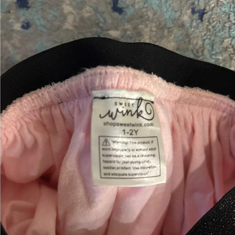 Sweet wink Halloween top and skirt